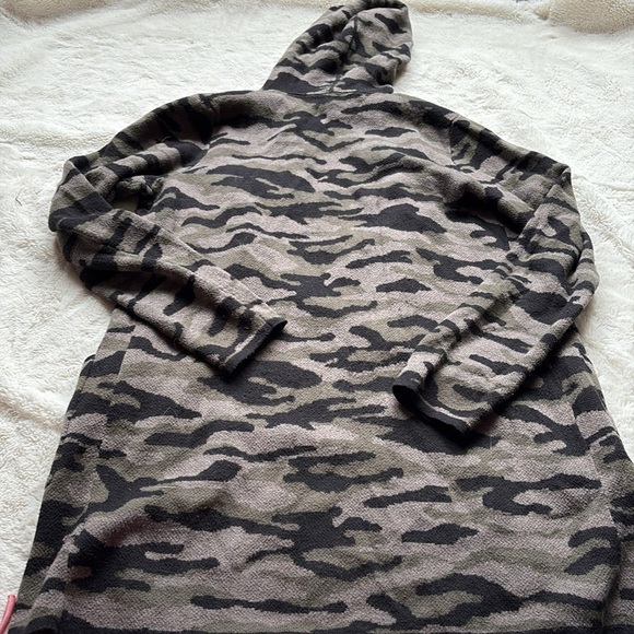 Rachel Zoe Camo Cardigan Hoodie | Longline Open Sweater Jacket Size Medium - Picture 6 of 7